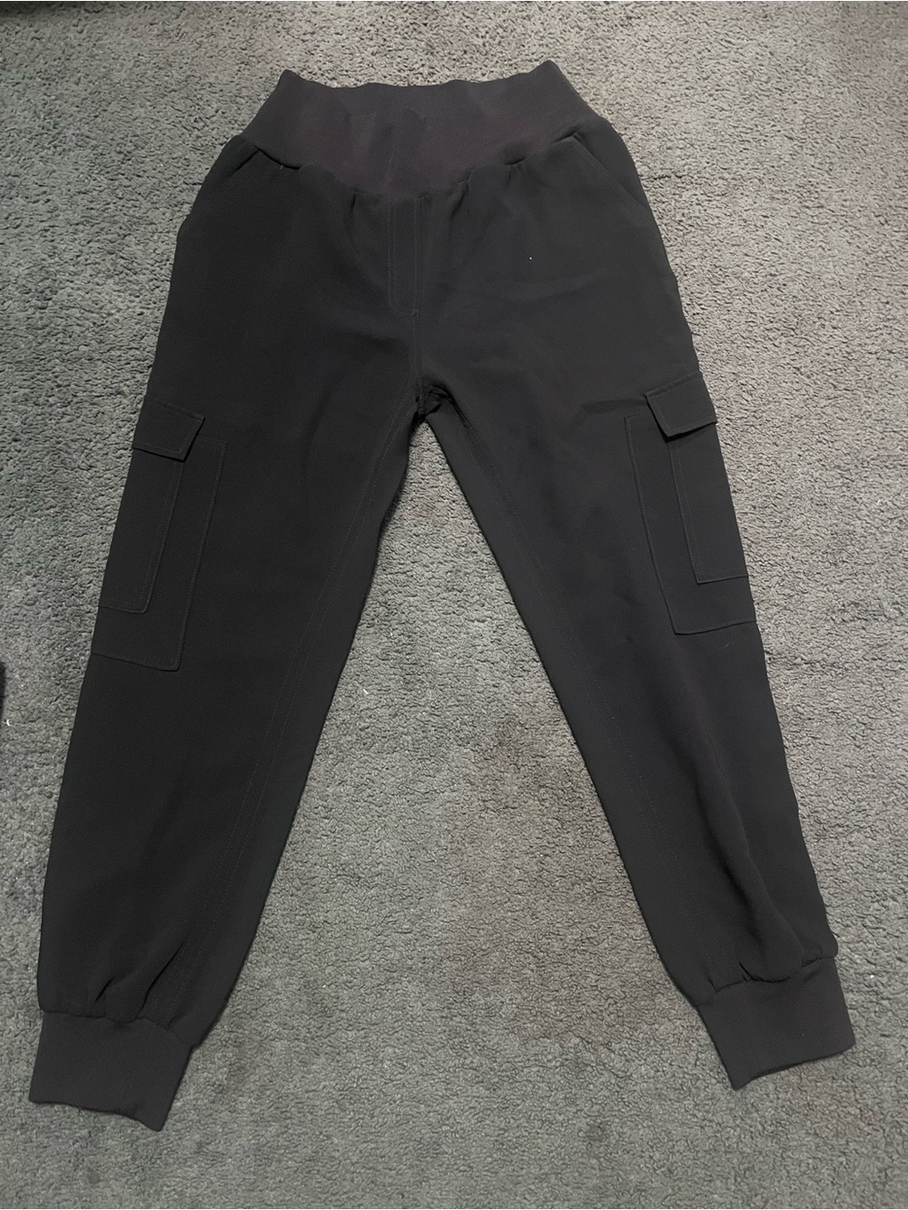 Women’s cargo joggers